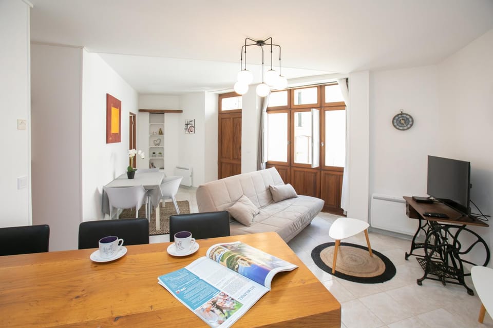 Appartement T2 hyper centre à Périgueux 1 chambre Lou Chabrol Apartment in Nouvelle-Aquitaine