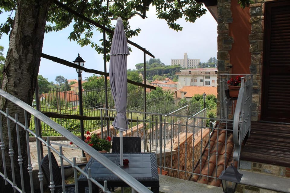 Property building, Garden, View (from property/room), City view, Garden view