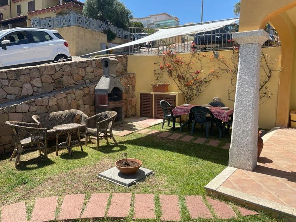 Property building, Garden