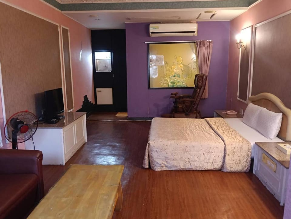 Love Boat Motel Motel in Kaohsiung
