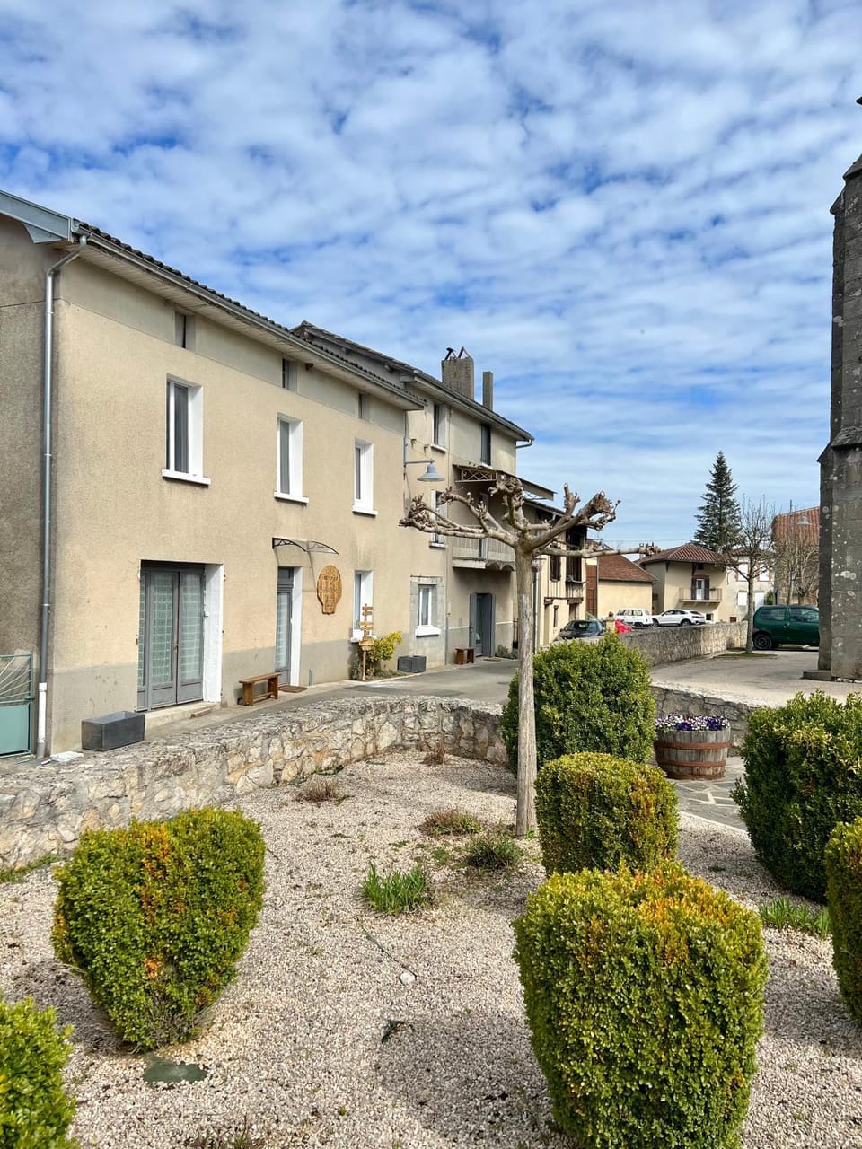 Property building, Day