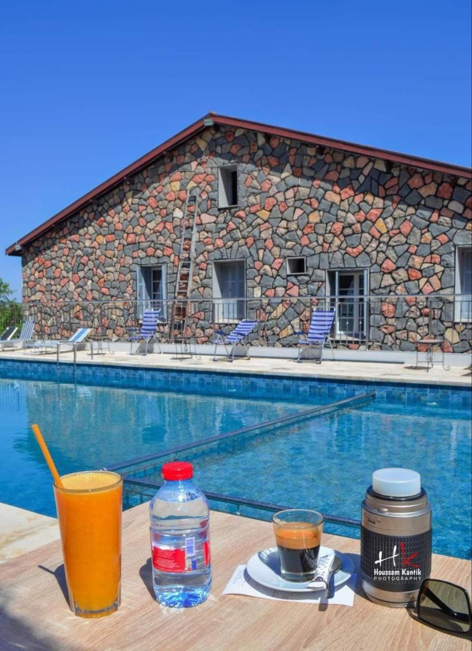 Coffee/tea facilities, Swimming pool, Drinks, sunbed