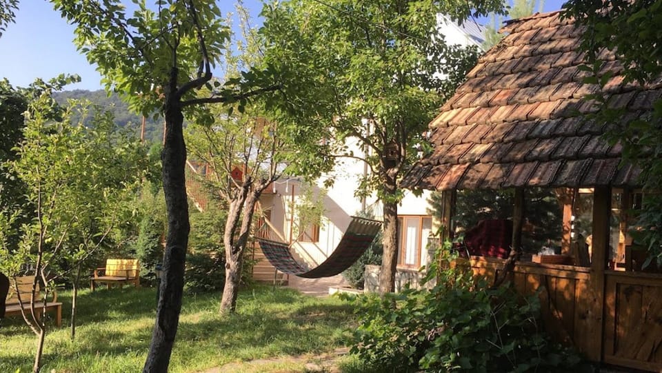 Property building, Garden, On site