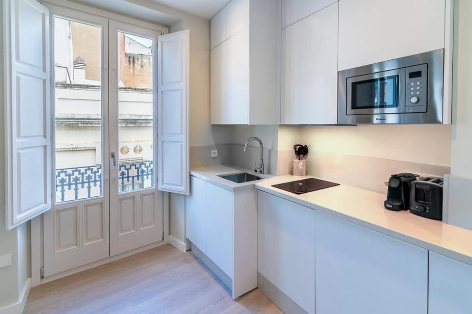 Córdoba Home Center Suites - Free parking for VW Golf or similar Apartment in Cordoba