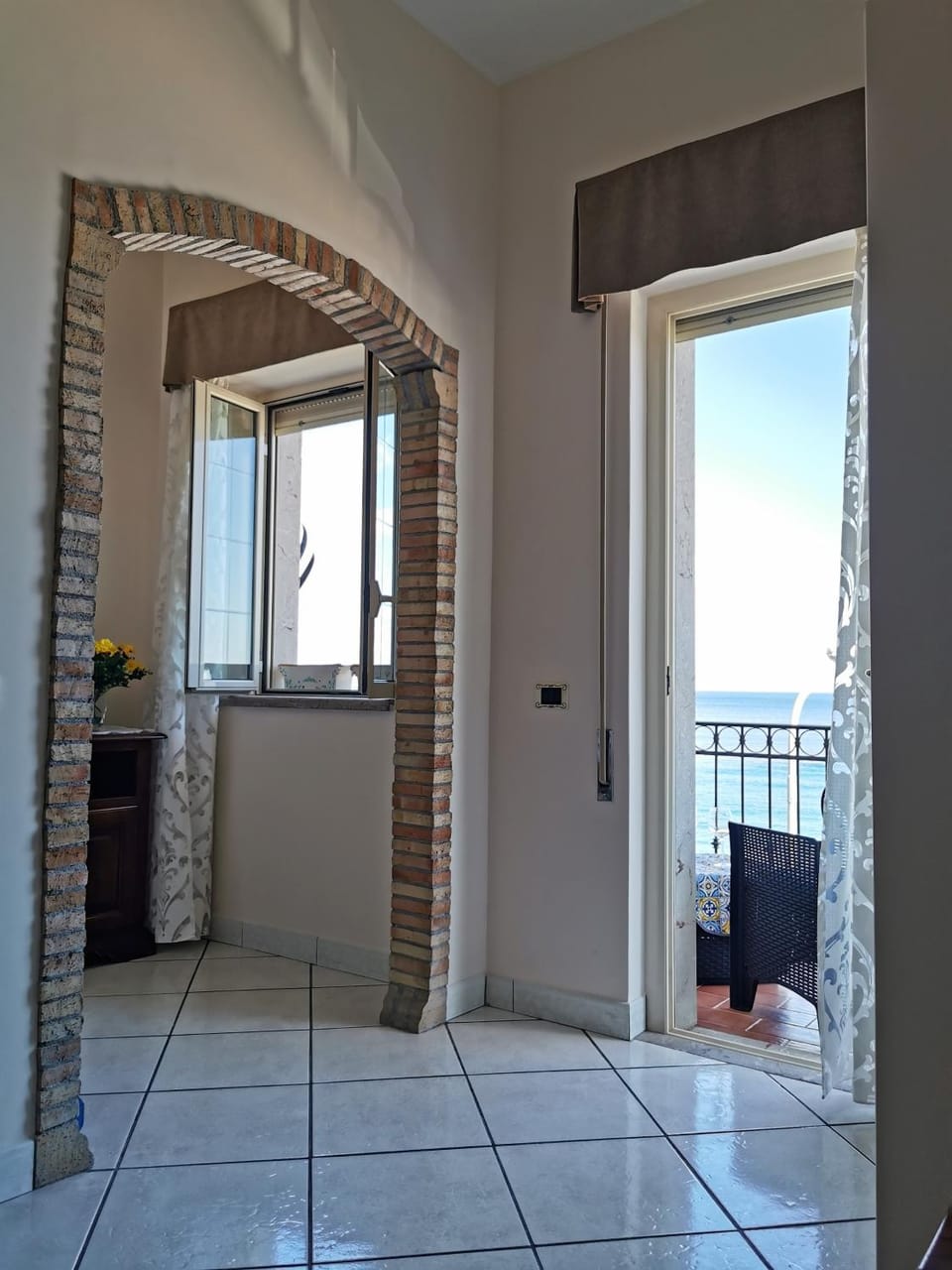 Living room, Sea view
