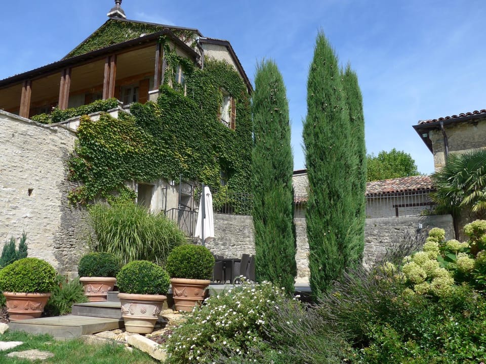 Property building, Garden
