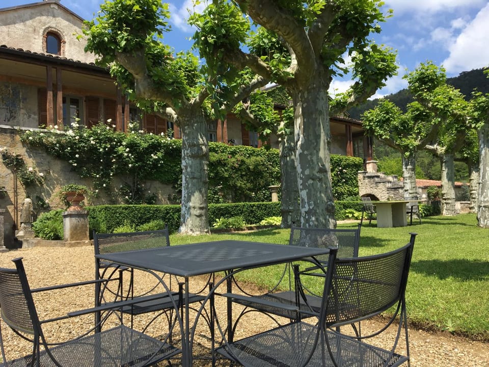Patio, Facade/entrance, Garden, Balcony/Terrace