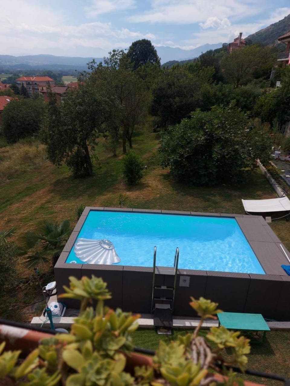 Pool view, Swimming pool