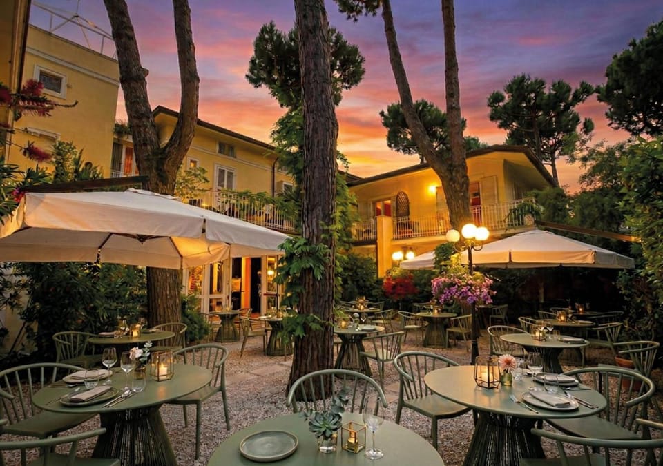 Inner courtyard view