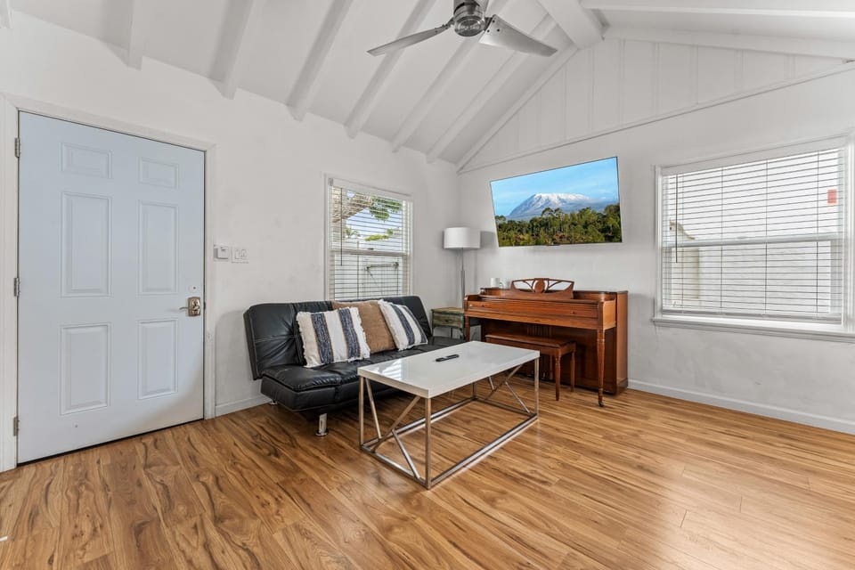 La Jolla Beach Casita House in La Jolla