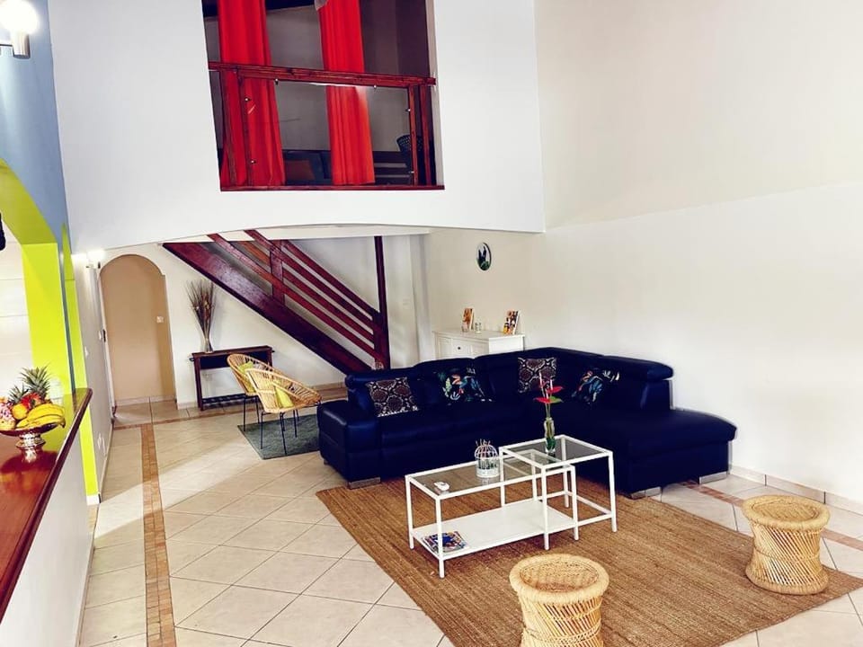 Résidence chez Adine House in Sainte-Anne