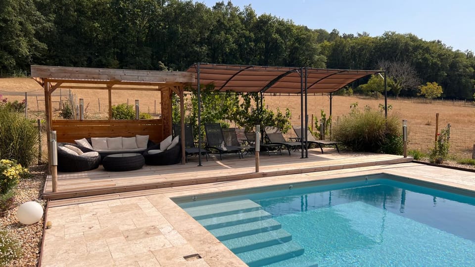 Patio, Pool view, Swimming pool, sunbed