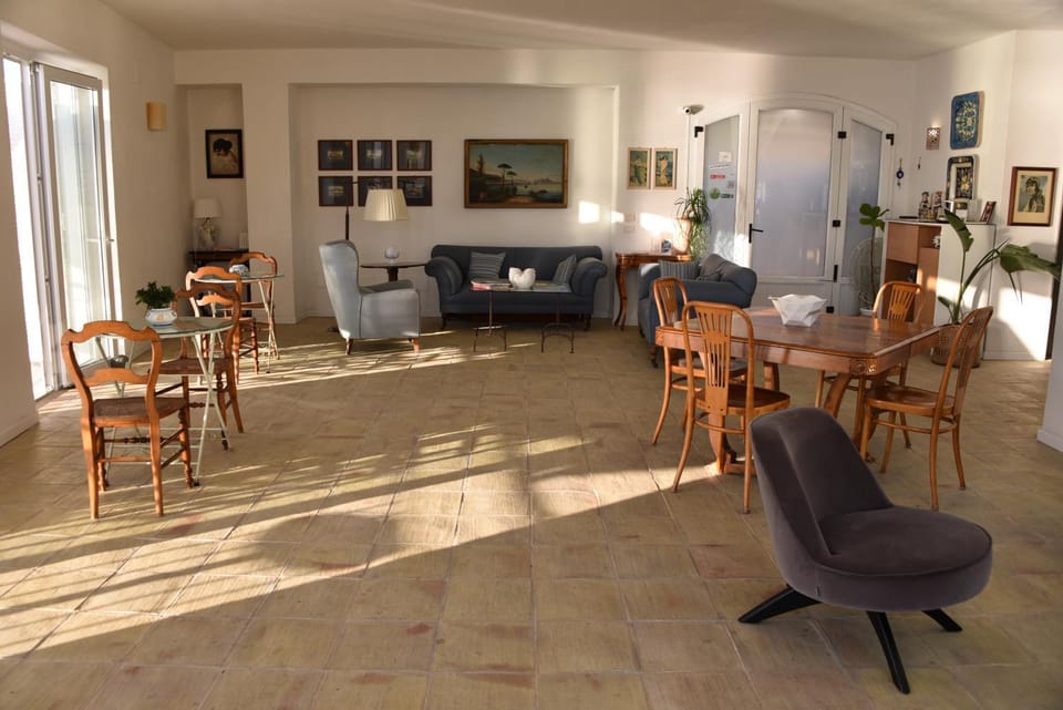 Lounge or bar