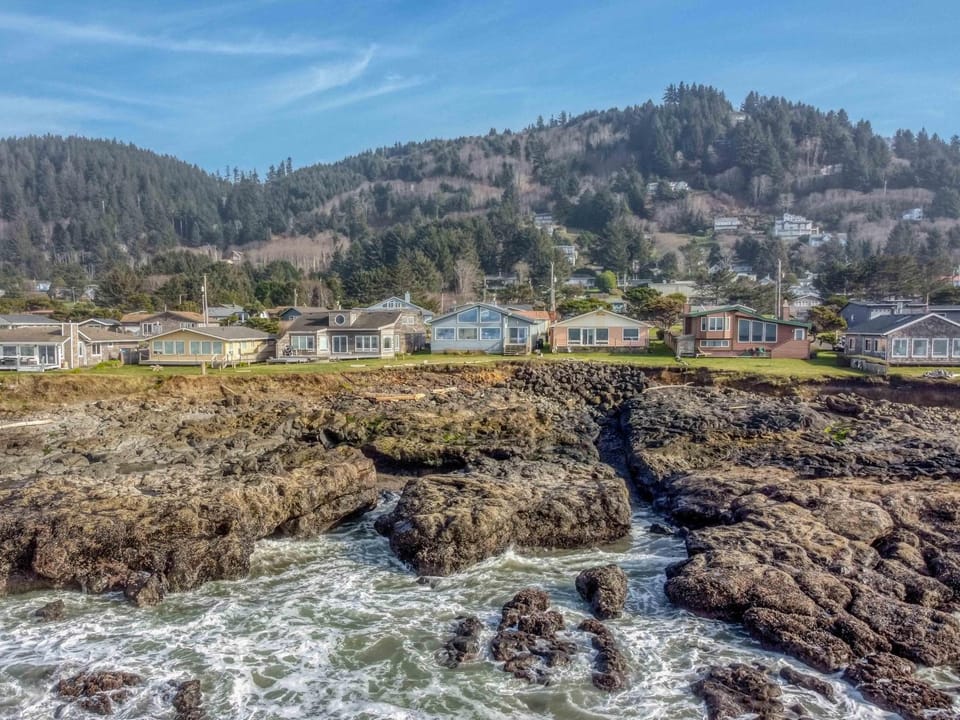 Kellys Cove House in Yachats