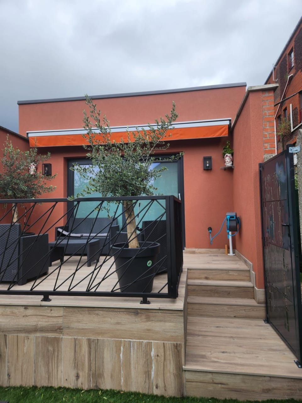 Garden, Balcony/Terrace