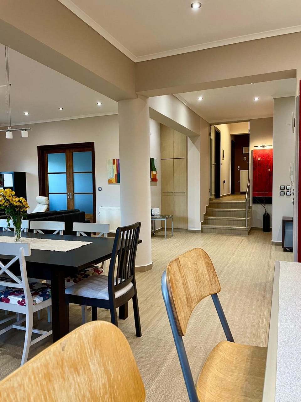 Living room, Seating area, kitchen
