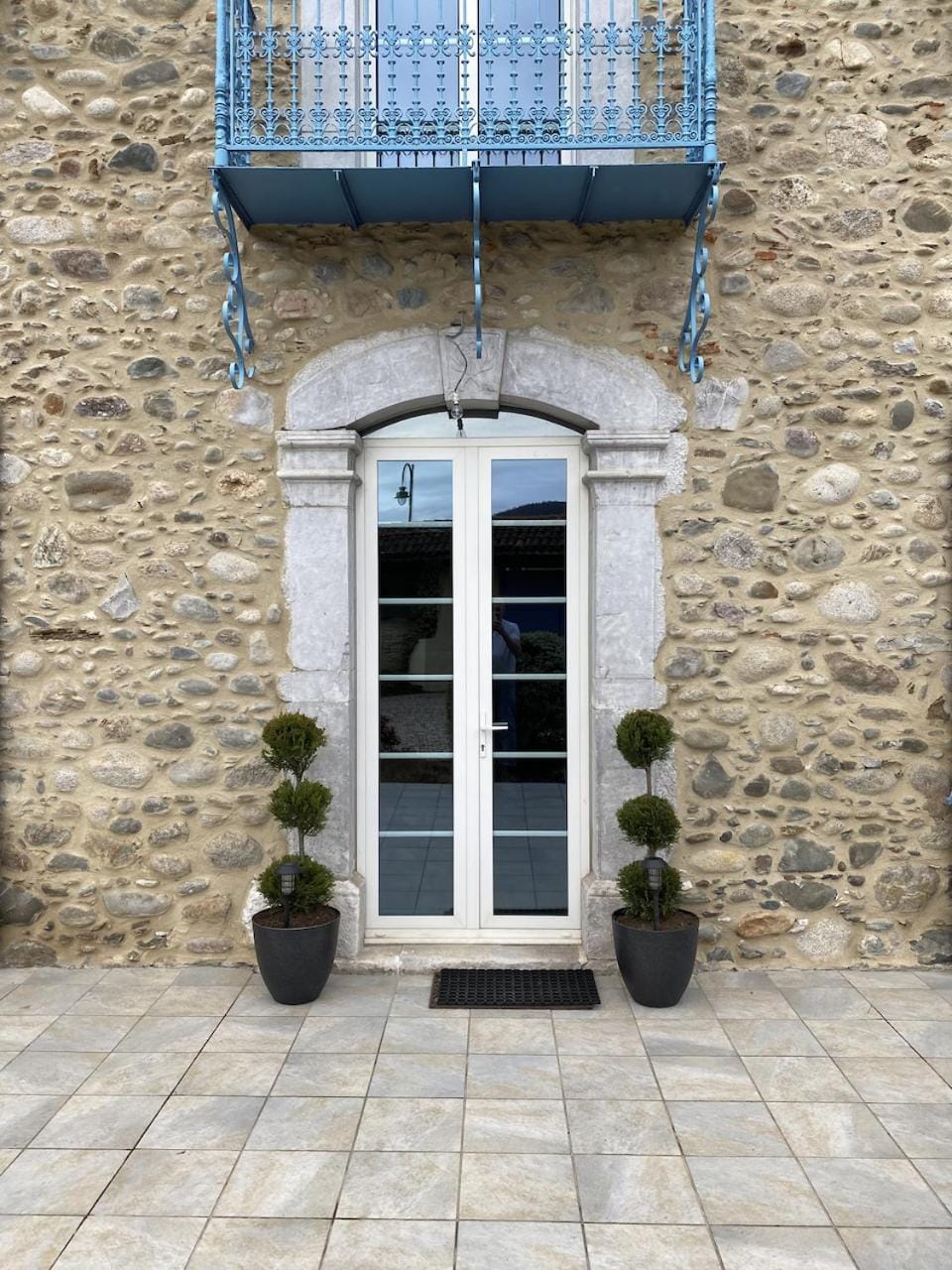 Property building, Facade/entrance