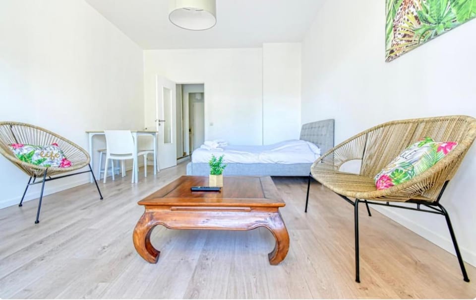 Le Capri - Studio Wifi Californie Apartment in Cannes
