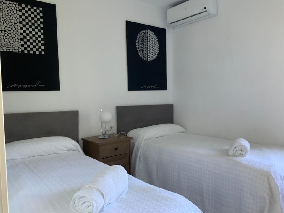 Apartamento Miraflores tres piscinas cerca del mar - Albamar Apartment in Costa del Sol