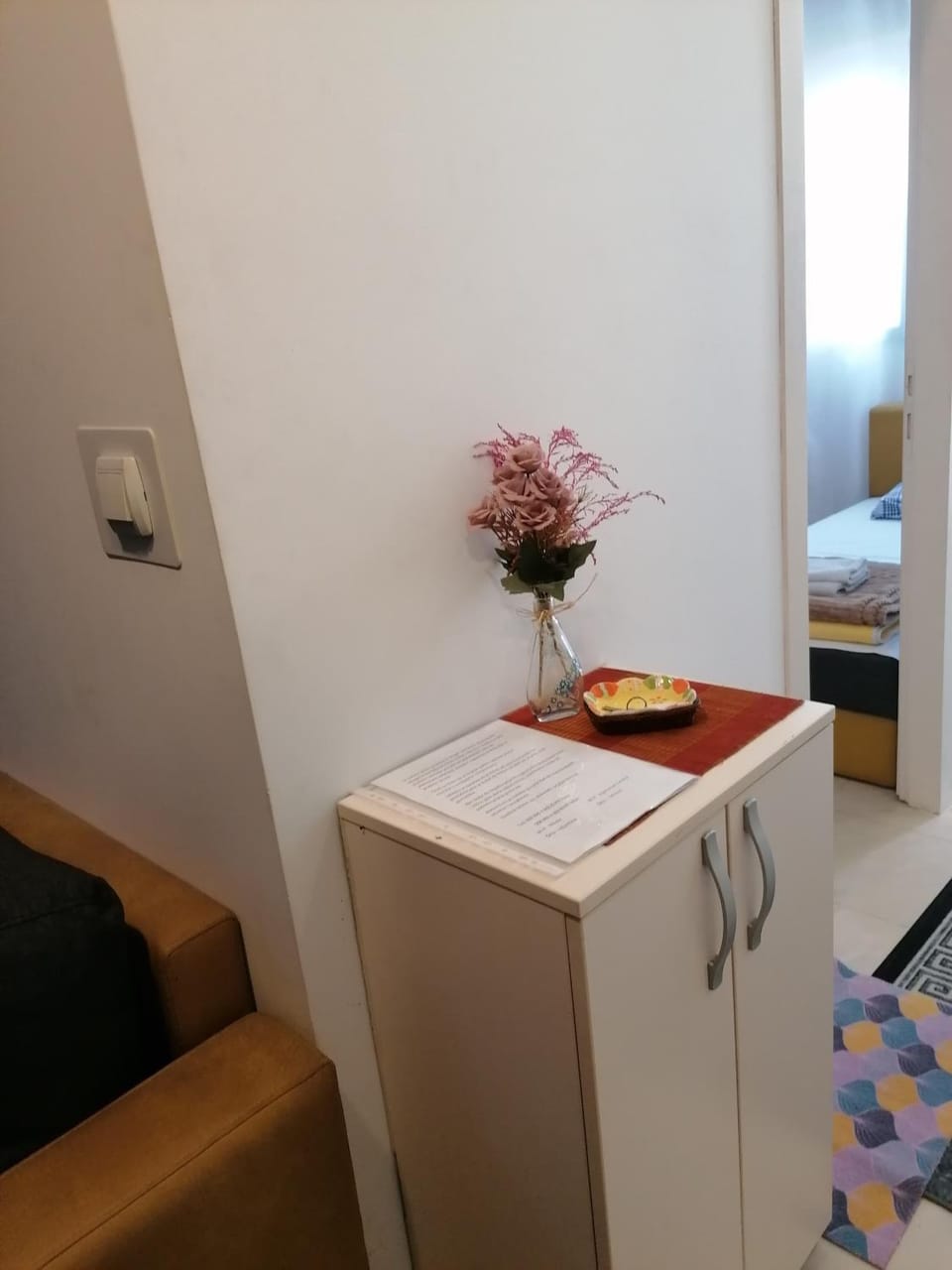 Bed, Living room