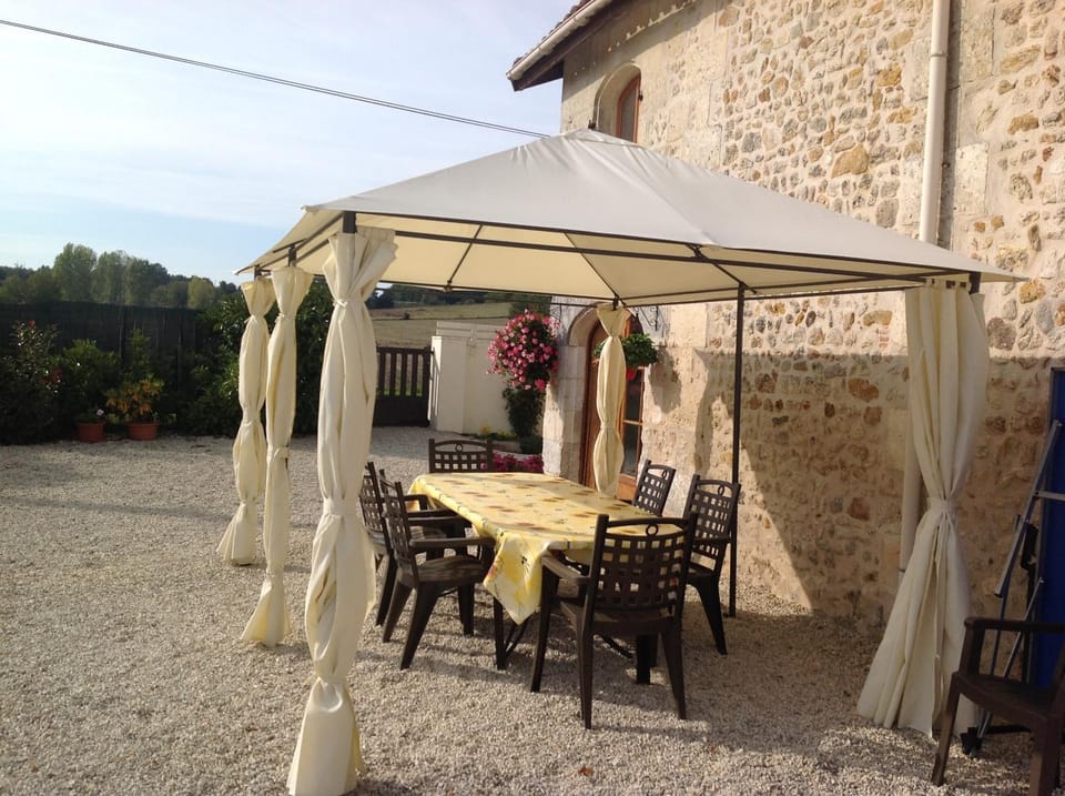 La Grange bnb Bed and Breakfast in Nouvelle-Aquitaine