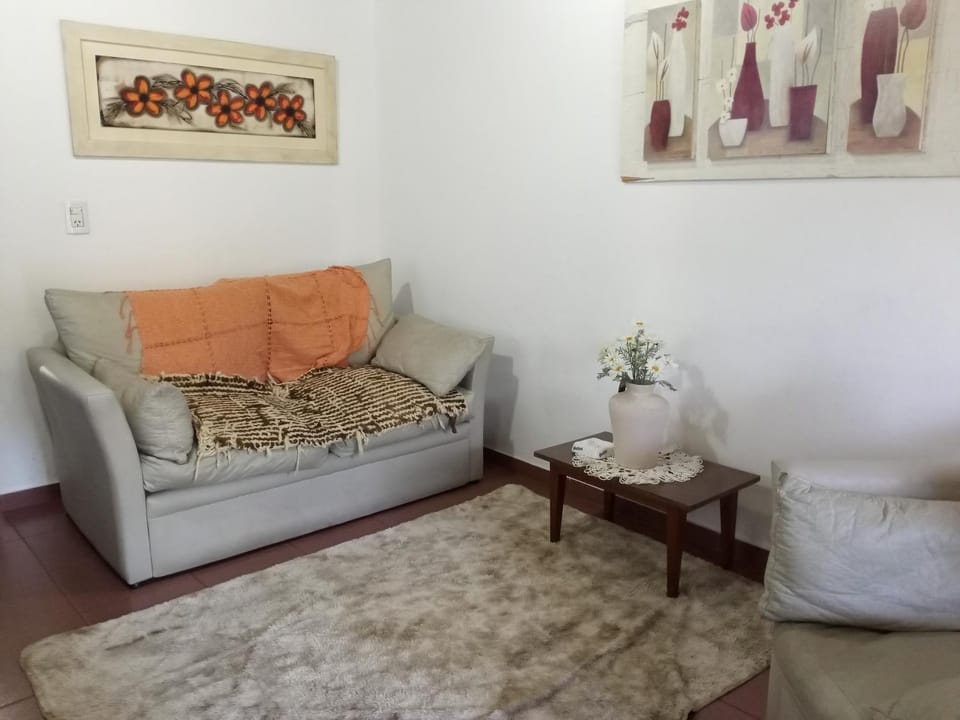 CASA AMAPOLA. House in Federación