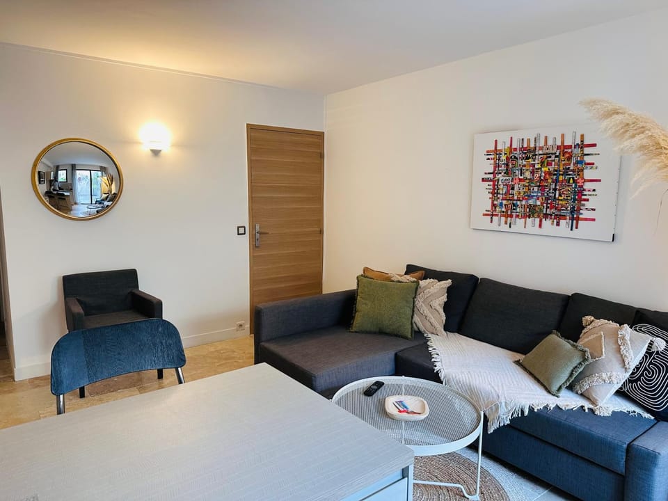 Appartements 3 étoiles terrasse ou patio intra-muros Apartment in Le Grau-du-Roi