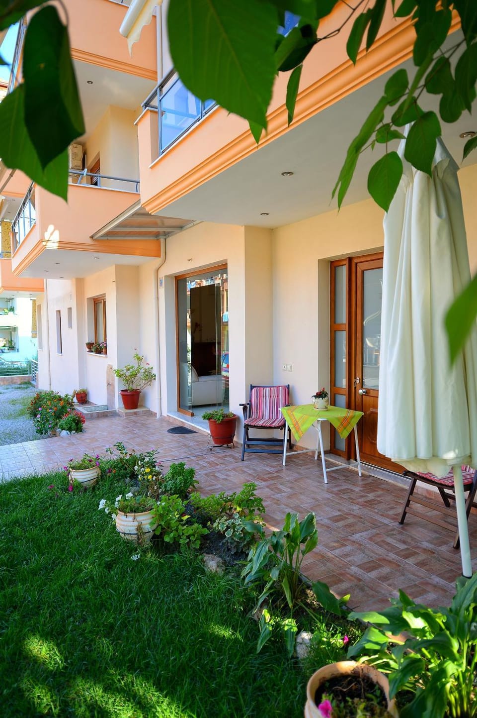 Artemis Rooms Leptokarya Apartment hotel in Pieria, Greece