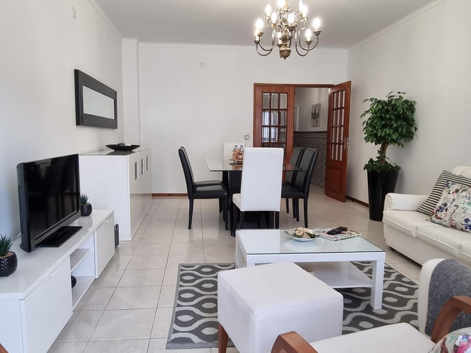 Blue Boat House - The Atlantic Breeze Apartment in Nazaré