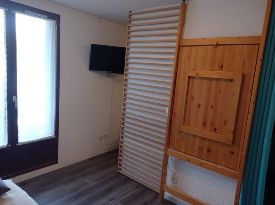 Communal lounge/ TV room, TV and multimedia
