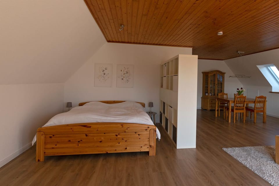 Living room, Bedroom