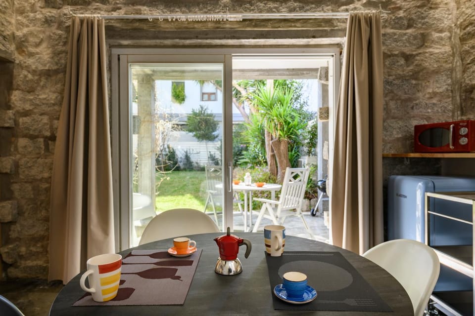 Living room, Seating area, Dining area, Time of day