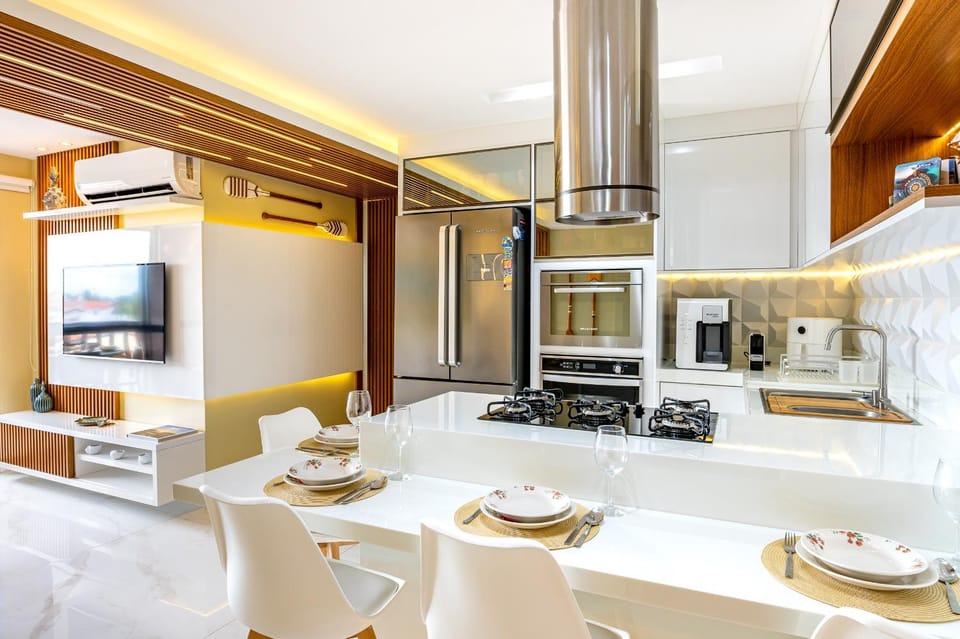 Kitchen or kitchenette, Seating area, Dining area, minibar, pet friendly, stove, toaster