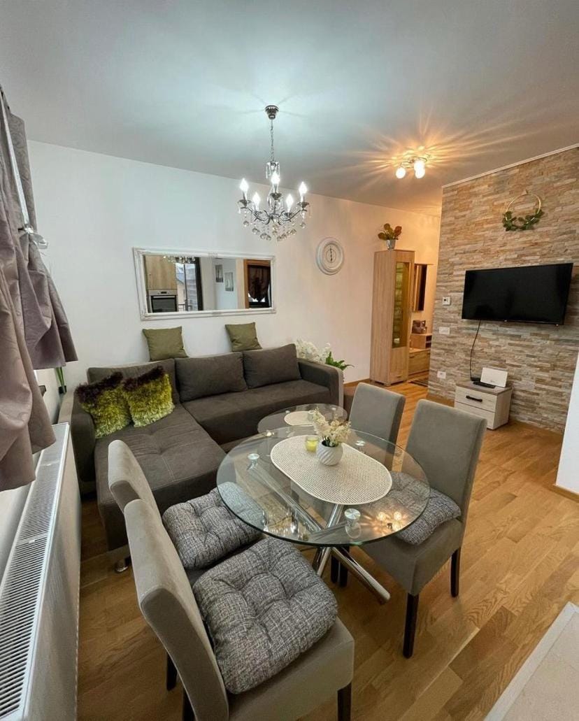 Zlatibor Apartman EnaStefan Apartment in Zlatibor