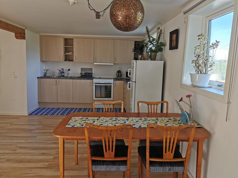 Tofta Konstgalleri-Familjelägenhet Apartment in Västra Götaland County
