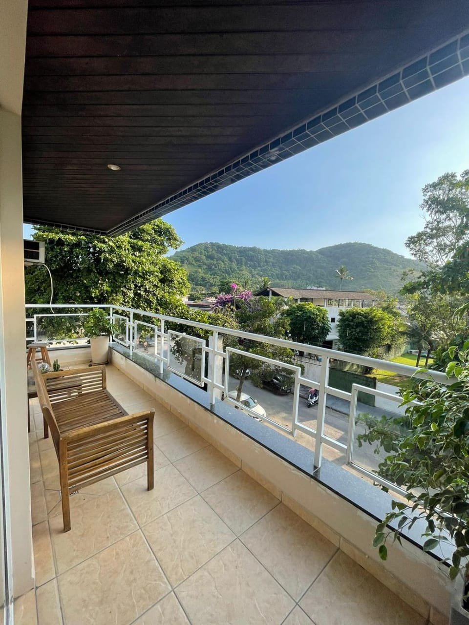 Recanto Verde-Apto na Praia do Tombo Guarujá Apartment in State of São Paulo