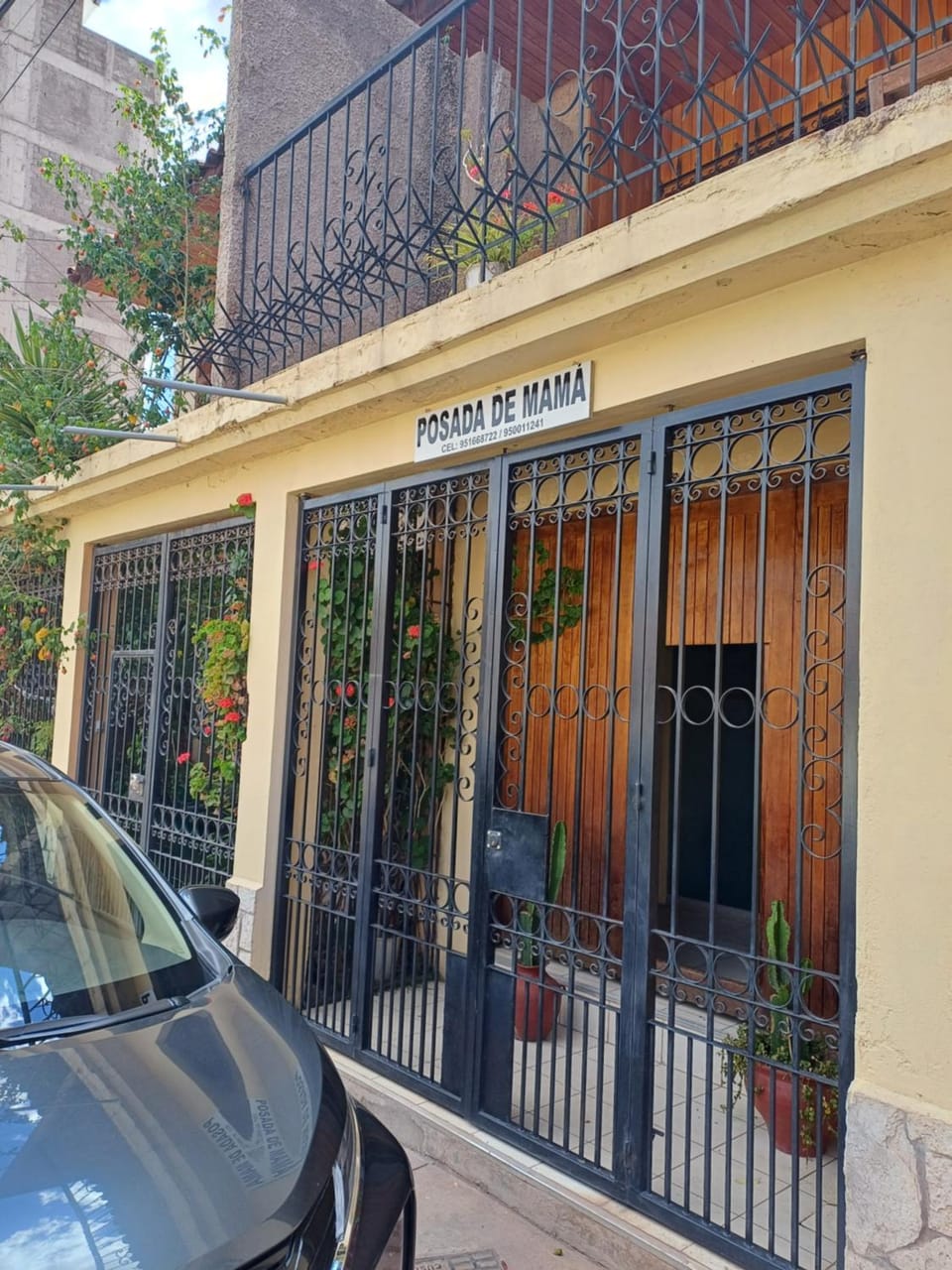 Property building, Facade/entrance