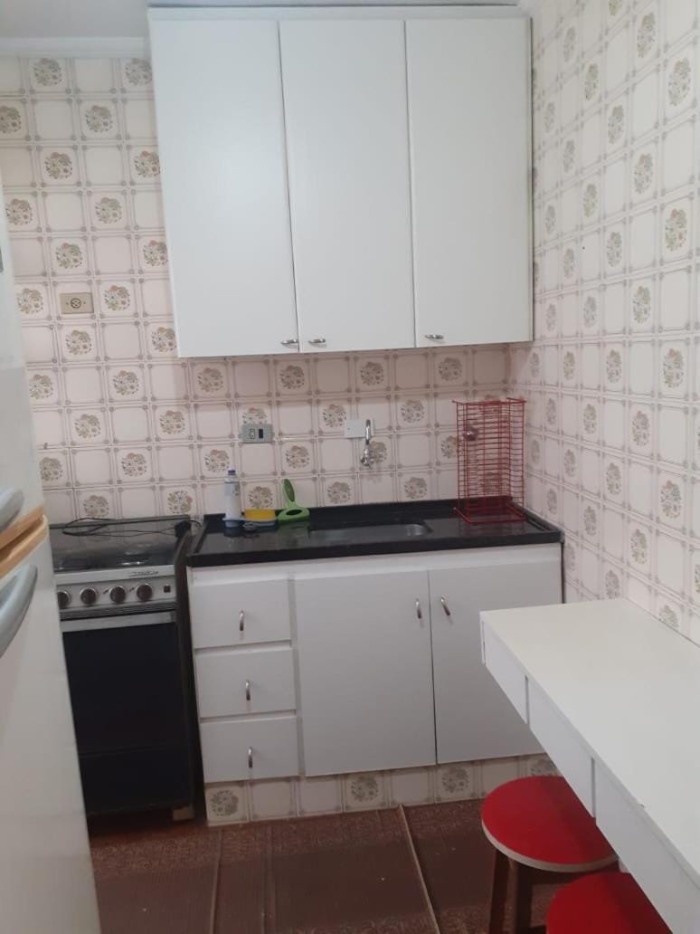 Apto Guarujá, Lado Praia, 4andar com vista Apartment in State of São Paulo