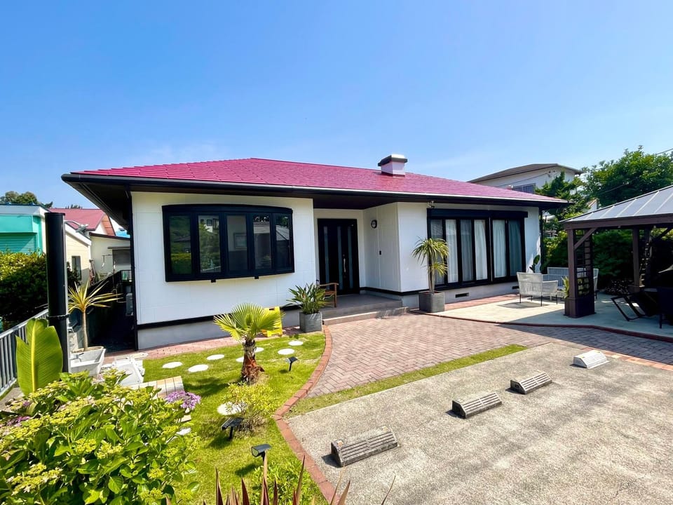 Property building, Spring, Garden, Garden view