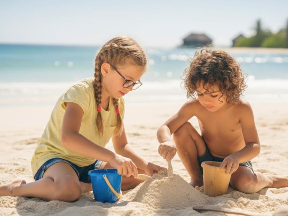 Day, People, Natural landscape, Beach, Sea view, children, group of guests