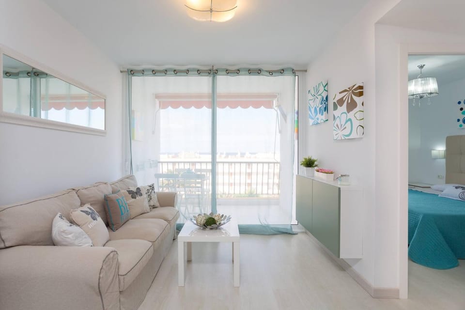Delicious Los Cristianos,Achacay,2bdr 2bathr Beach close wifi free Apartment in Los Cristianos
