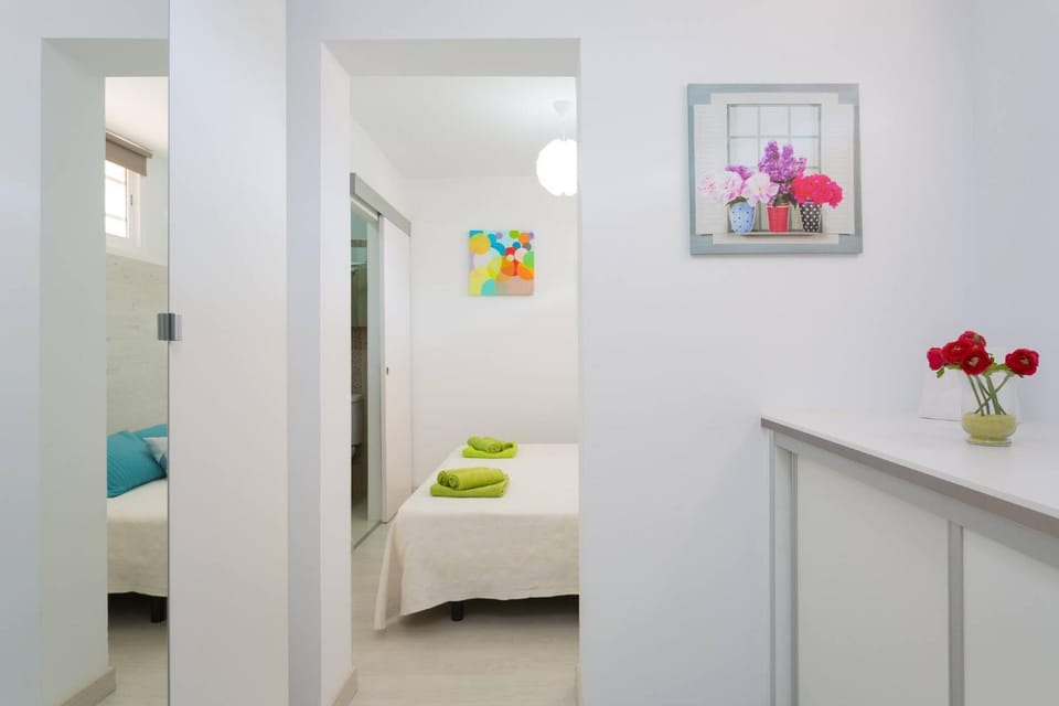 Delicious Los Cristianos,Achacay,2bdr 2bathr Beach close wifi free Apartment in Los Cristianos