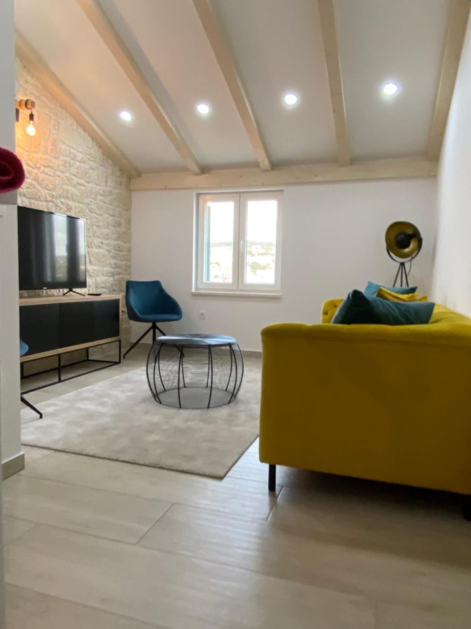 Communal lounge/ TV room, Living room