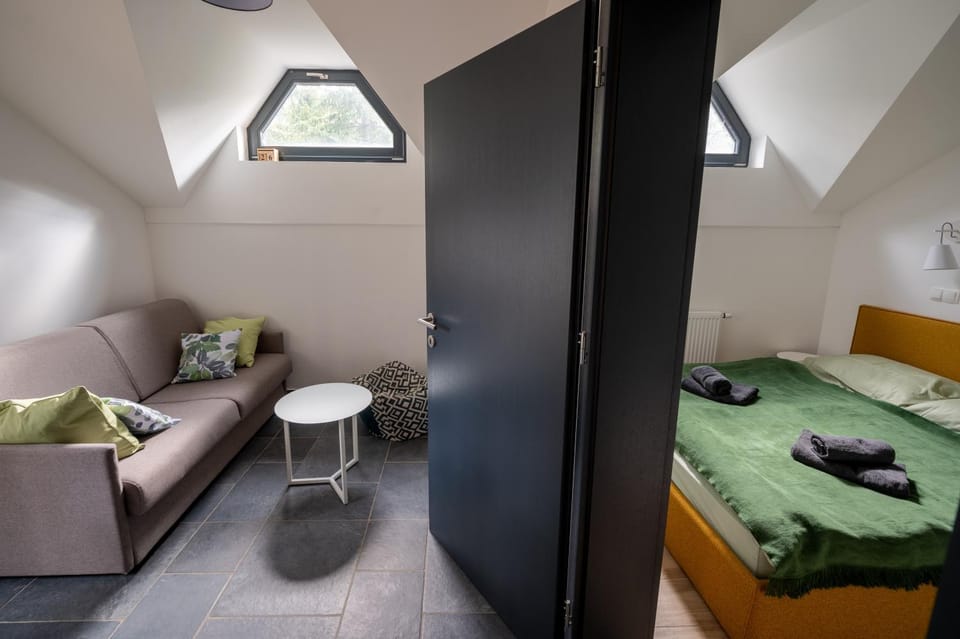 Seating area, Bedroom