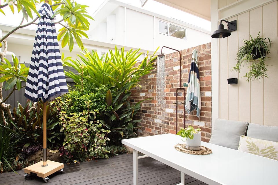 Alcorn Garden Studio - Dog friendly 2 mins walk to beach Apartment in New South Wales