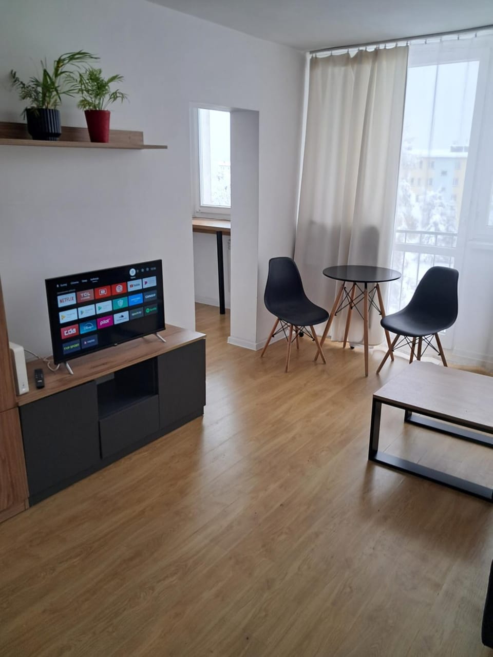 Communal lounge/ TV room
