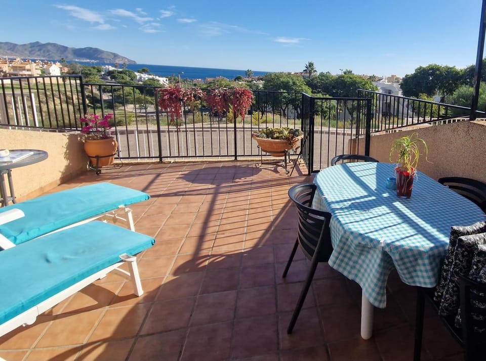 SunRise Den, a pie de playa, vista al mar y piscina Villa in Puerto de Mazarrón