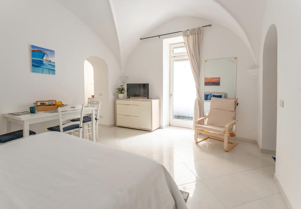 Suite Posterus 5 House in Capri