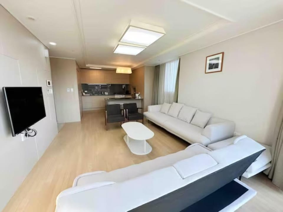 Hotel With Apartment in Busan