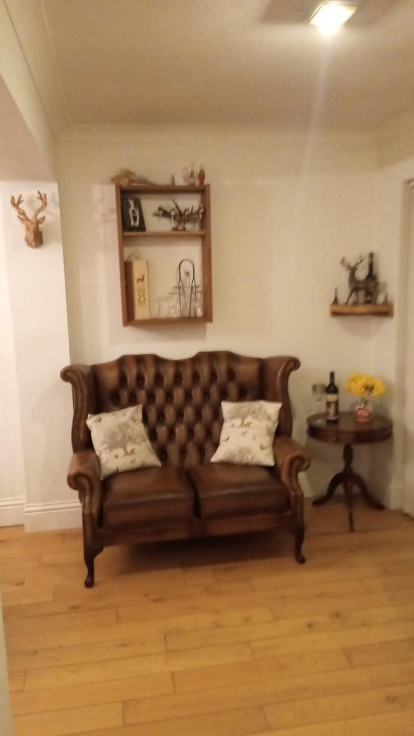 Pet Friendly Sea view 4 Poster Bed house in Whistable House in Whitstable